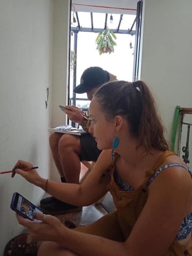 Ubuntu Homestay & Tours Hanoi Eksteriør bilde